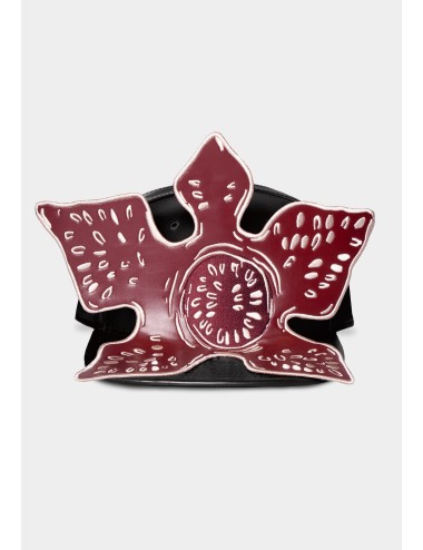 STRANGER THINGS -...